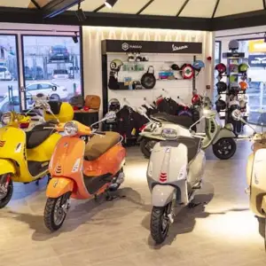 Vespa UAE (Motoplex Dubai)