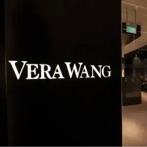 Vera Wang Dubai Personal Shopper Experience